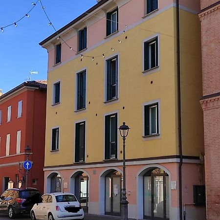 Appartamenti Centro Storico A ซานตากาตา โบโลเญส ภายนอก รูปภาพ